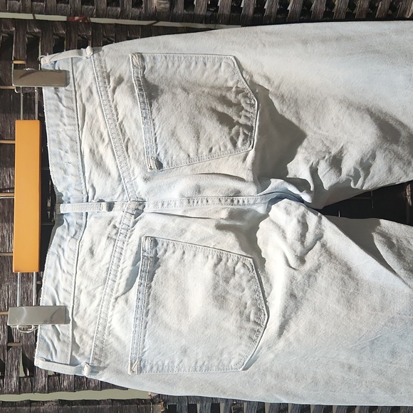 🐞3/33🐞 Gap "real straight" distressed light washed jeans - Picture 6 of 7